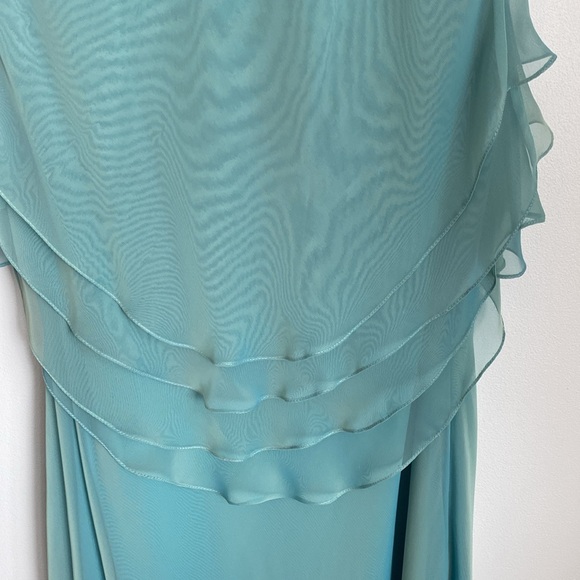 👗Alyce 2 piece pastel green mother of bride or groom or bridesmaid gown size 12 - Picture 8 of 16